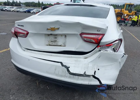 2021 Chevrolet Malibu Fwd Lt z USA, uszkodzony, nr VIN 1G1ZD5ST1MF078198